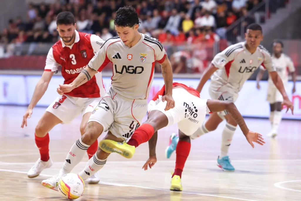 Benfica inicia participação na Liga de Futsal com vitória difícil em Braga