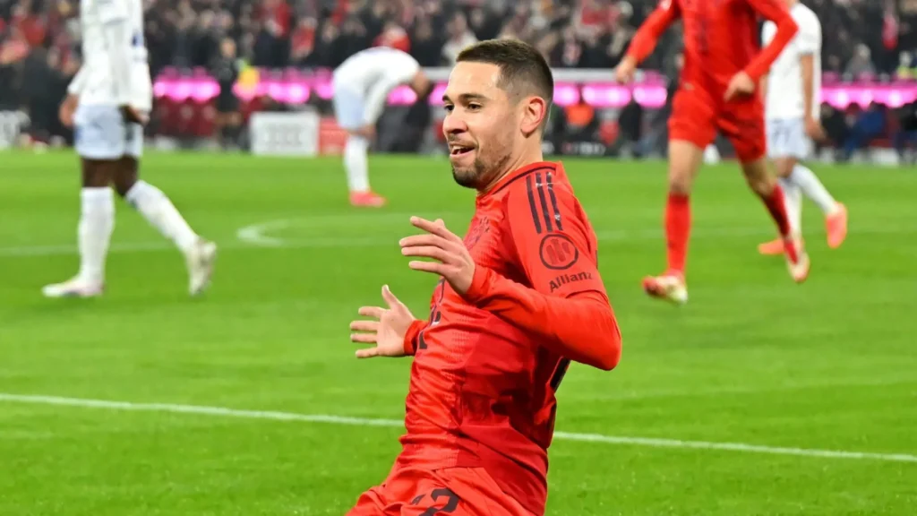 Há novidades sobre o futuro de Raphael Guerreiro no Bayern Munique