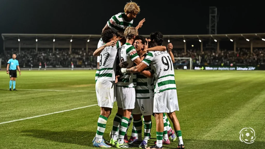 O jogo Paços de Ferreira x Sporting, da 3.ª eliminatória da Taça de Portugal, será transmitido na RTP 1 em canal aberto. A Bola+3FPF+3Bola na Rede+3