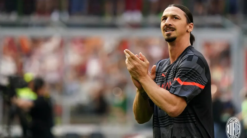 Zlatan Ibrahimovic rendido a internacional português:«É um dos melhores jogadores do mundo e ganhou um campeonato sozinho»